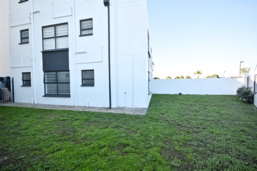 To Let 3 Bedroom Property for Rent in Sandown Western Cape